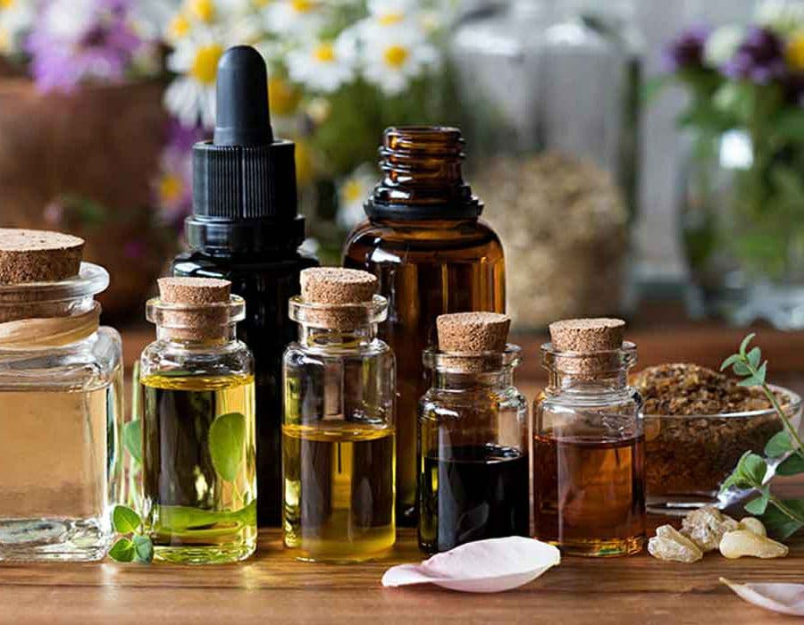 فوائد الزيوت الطبيعيّة ل تغزير الحواجب في اسبوع